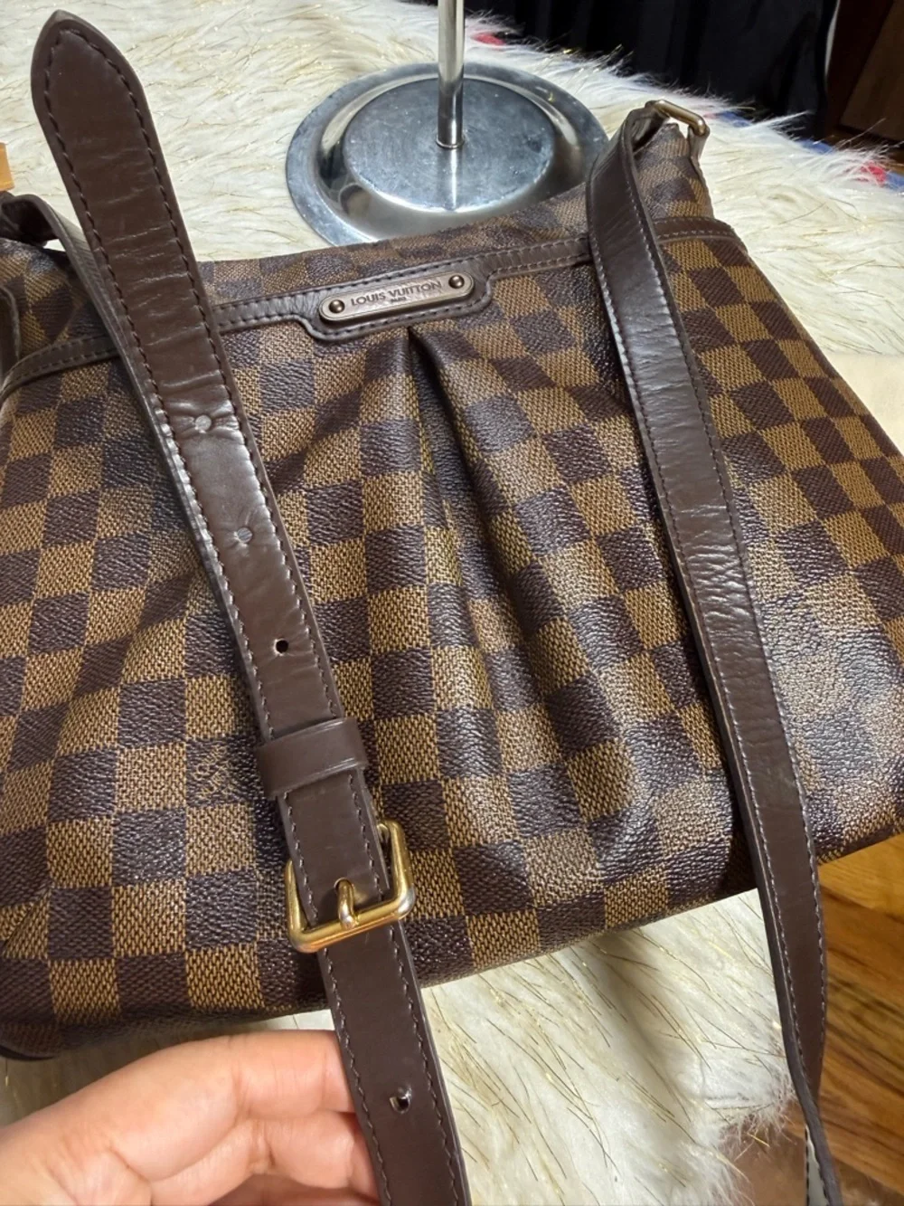 Louis Vuitton Blumsburry PM DE Crossbody, - Picture 15 of 16
